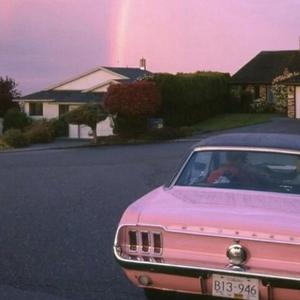 女生张开腿让男生甬的视频
