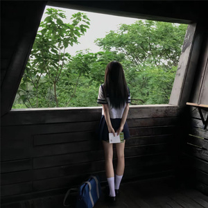 欧美大屁股少妇和俄罗斯大高少妇肛门和BB干出拉屎
