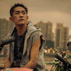 五月婷婷中文字幕
